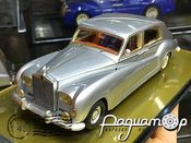 Rolls-Royce Phantom Limousine (1963)