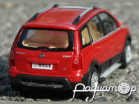 Dongfeng Fengxing Jingyi (2010) 668746