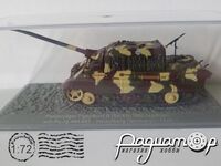 Panzerjager Tiger Ausf.B (Sd.Kfz. 186) Jagdtiger, sch. Pz.Jg.Abt.653, Heidelberg, Germany (1945) 666616 [IS]