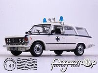 Kultowe Auta PRL-u Spec-Wydanie, Polski Fiat 125P 4x4 Sanitarka (1975) [GR]*