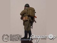 Радянський санітар (у бушлаті) Афганістан 837090 [AU]