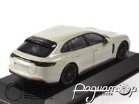 Porsche Panamera GTS Sport Turismo (2017) WAP0207640J [DB]