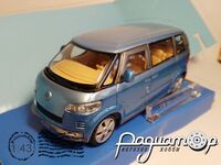 Volkswagen Microbus (2001) 662383 [IS]