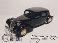 Citroen 15 Six (1939) 663748 [IS]