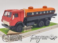 КамАЗ-53212 автоцистерна «Молоко» (1979) 511908 [SV]