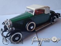 Cadillac V16 Serie 452-A Roadster Fisher (1930) RIO76/0545 [KG]