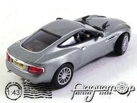 Aston Martin V12 Vanquish 