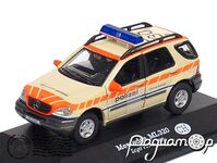 Mercedes-Benz ML 320 Zuger Polizei (2002) 888225 [BD]