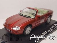 Jaguar XK8 (1996) 664636 [IS]