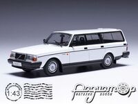 Volvo 240 GL Estate (1988) CLC572 [DB]