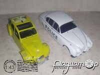 Набір некомплектних кузовів: Jaguar MK2 (ПММ) + Сitroen 2CV (UH) 888240 [BD]