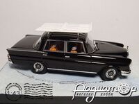 Mercedes-Benz 220S 