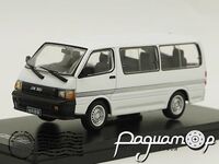 Jinbei Toyota HiAce (1989) 573582