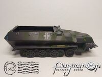 Sd.Kfz. 251/1 Ausf. C Wurfahmen 40 (1942) 665269 [IS]***