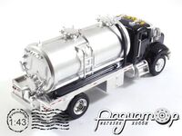 Peterbilt 335 спецавтоцистерна (2006) (GI)-0379