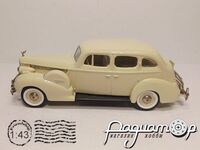 Packard Super Eight (1940) 665288 [IS]*