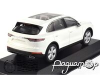 Porsche Cayenne (2017) 410066302 [DB]