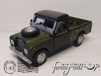 Land Rover Series III 109 (1971) 665340 [IS]