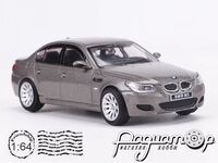 BMW M5 (E60) (2005) 323350