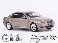 BMW M5 (E60) (2005) 323352