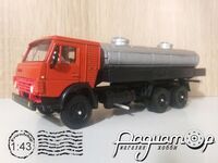 КамАЗ-53212 бензовоз (1979) 953260 [DD]*
