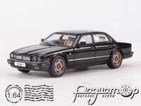 Jaguar XJ (X300) (1994) 712096