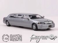 Lincoln Town Car Limousine (2003) 131181