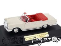  Mercedes-Benz 220 SE Cabriolet (W111) (1961) 4310 [NT]