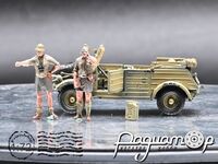 Volkswagen Kubelwagen Typ 82 Africa Korps (c двумя фигурками) (1941) 503322