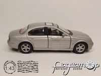 Jaguar S-Type (2000) 665973 [IS]