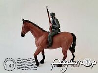 Ганс на трофейной лошади (1шт) 257448 [BR]