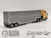 International 9800 Eagle COE с полуприцепом-скотовозом (1995) 512632 [SV]*