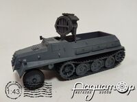 Полугусеничный бронетранспортер SWS (Schwerer Wehrmachtschlepper) с прожектором (1942) 586029 [IO]