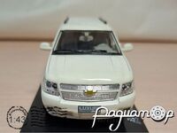 Chevrolet Suburban (2009) 317923 [SR]