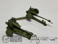 Набор моделей 122-мм гаубица Д-30 в боевом и в походном положении (2шт) (1960) 586119 [IO]