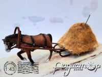 Лошадь запряжённая в сани с сеном 257479 [BR]