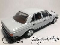 Mercedes-Benz 230E (W123) (1982) 119157 [KI]*
