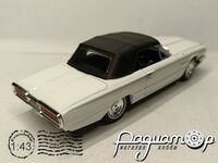 Ford Thunderbird 