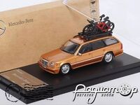 Mercedes-Benz E300 S124 Wagon (с велосипедами) (1984) 014156