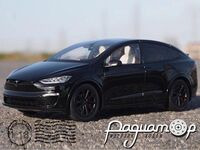Tesla Model X (2021) 673851
