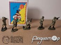 Радянські зенітники (5 фігурок) 440090 [ZI]