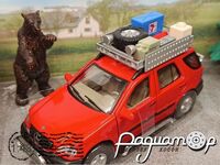 Диорама с Mercedes Benz ML-Class (2000) 666677 [IS]