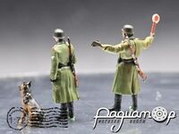 Дорожная полиция Вермахта с собакой (3 фигурки) 943284