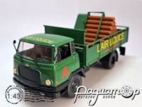 Saviem SG3 MB 35 Double Cabine Plateau (1965) 198234 [GS]