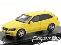 Toyota Altezza Gita AS200 Z Edition (2001) HS391-YE