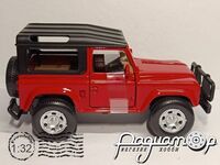 Land Rover Defender (1983) 666932 [IS]