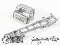 Збірна модель КамАЗ-6520 самоскид 1684AVD