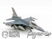 Винищувач General Dynamics F-16C Fighting Falcon (1984) 390718