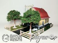 Диорама Дом с участком (с фигурками) (18х27.5х13см) 257539 [BR]