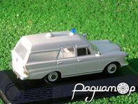 Mercedes-Benz 200 D Binz Ambulance (1965) 784467 [GI]